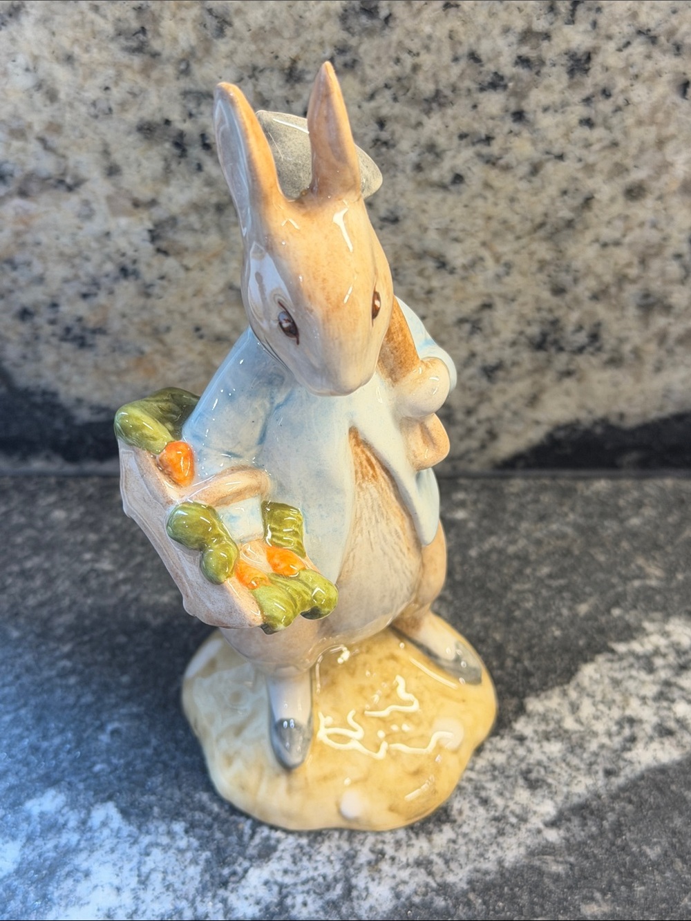 Beswick Beatrix Potter Peter Rabbit Gardening Porcelain Figure
